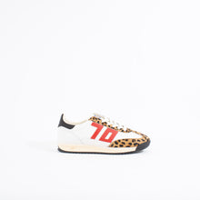 Load image into Gallery viewer, BARKLEY STRIKE | WHITE/CHEETAH/RED