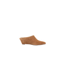 Load image into Gallery viewer, HILAH | COGNAC SUEDE
