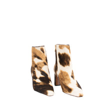 Load image into Gallery viewer, SAIGE | CAFE COW HAIR