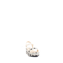 Load image into Gallery viewer, WALDA | CREAM/BLACK
