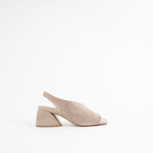 Load image into Gallery viewer, MOLKE | TRUFFLE SUEDE
