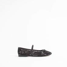 Load image into Gallery viewer, CADEL | BLACK FLORAL LACE
