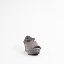 Load image into Gallery viewer, WIDO | GREY SUEDE
