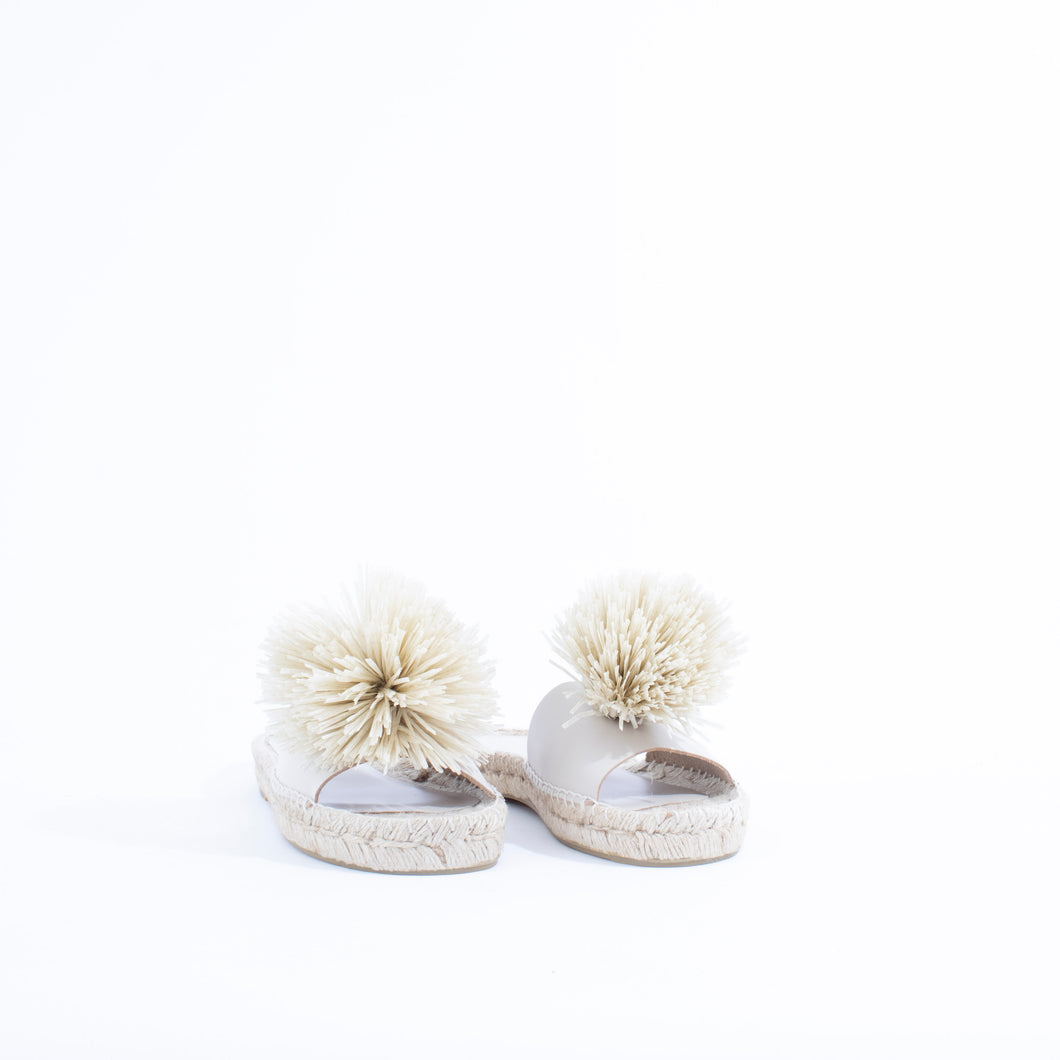 AGNES | IVORY