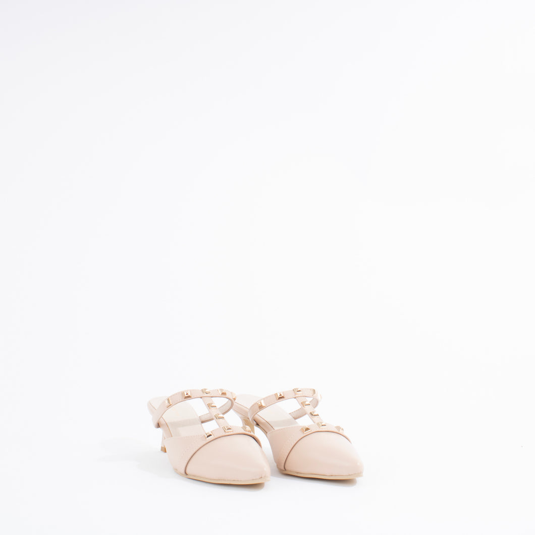 STUDLEY T | NUDE