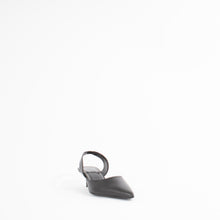 Load image into Gallery viewer, SEBASTIAN SLINGBACK | BLACK
