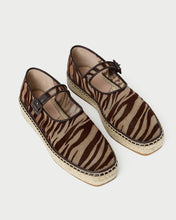 Load image into Gallery viewer, CLOVER ESPADRILLE | ZEBRA
