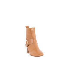 Load image into Gallery viewer, DUTCH | CAMEL LEATHER
