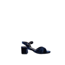 Load image into Gallery viewer, ILARIA | BLUE VELVET
