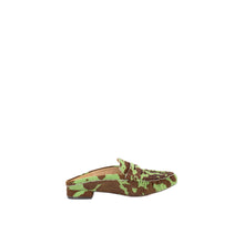 Load image into Gallery viewer, ROWANA | GREEN MILKY COW
