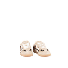Load image into Gallery viewer, MOHAIR | CAMEL BUTTER
