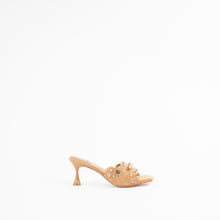 Load image into Gallery viewer, ODOM | CAMEL SUEDE
