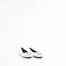 Load image into Gallery viewer, CLAIRE CAP TOE BALLET | SILVER
