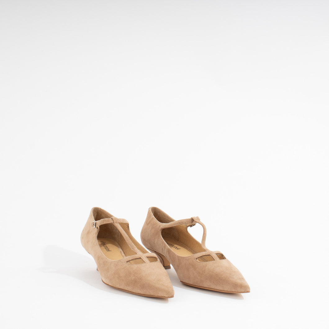 PRECEDENCE | BEIGE SUEDE