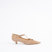 Load image into Gallery viewer, PRECEDENCE | BEIGE SUEDE
