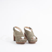 Load image into Gallery viewer, AMBREE | OLIVE SUEDE
