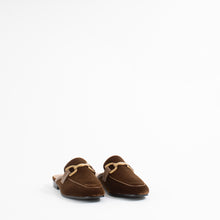 Load image into Gallery viewer, VELA SLIPPER | BROWN VELVET
