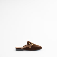 Load image into Gallery viewer, VELA SLIPPER | BROWN VELVET
