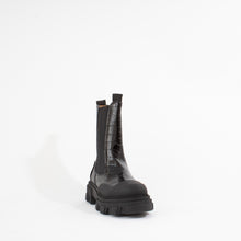 Load image into Gallery viewer, CLEATED MID CHELSEA BOOT | BLACK CROCO
