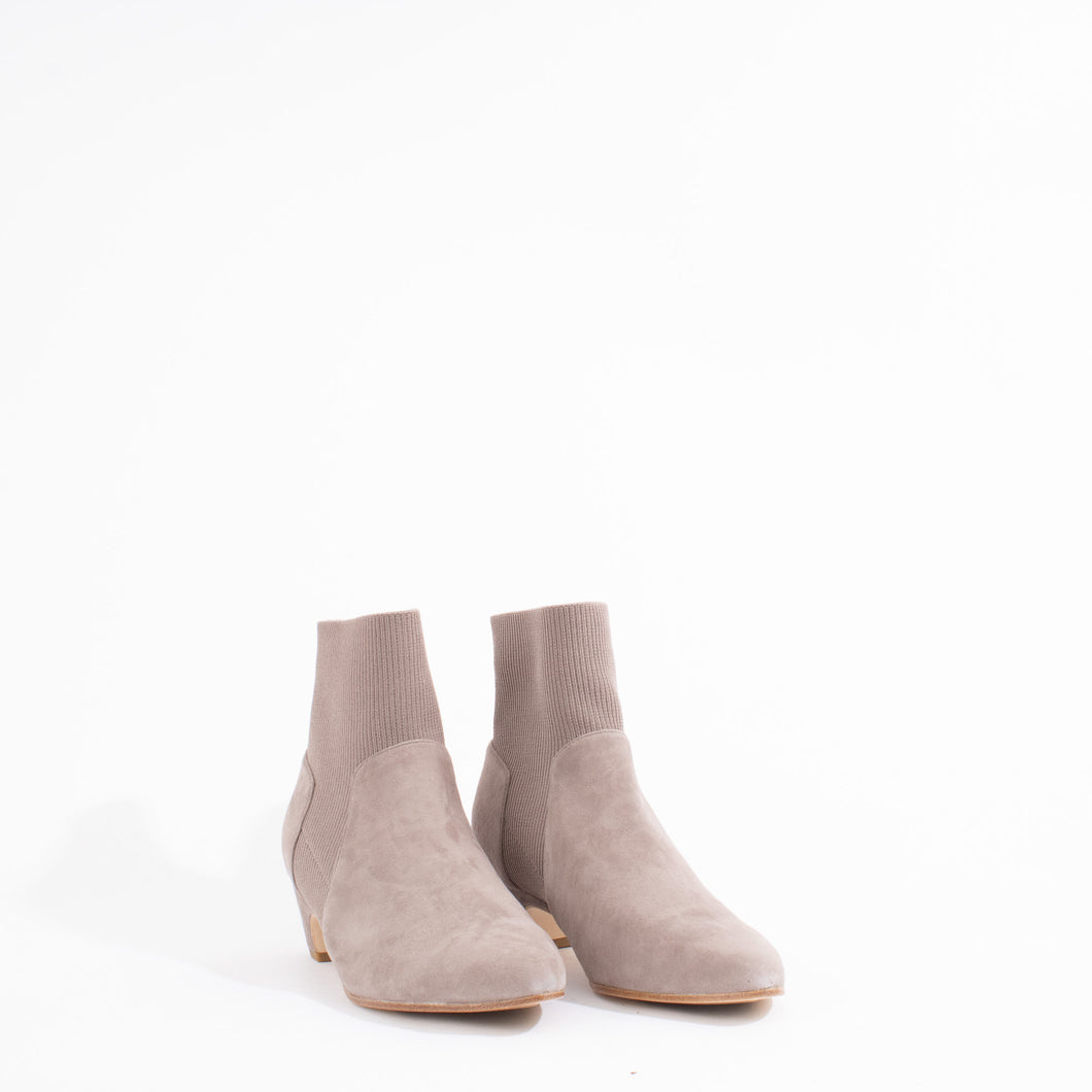 MUZY | TAUPE