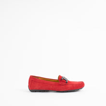 Load image into Gallery viewer, AIKER | RED SUEDE
