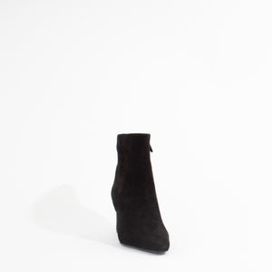 SAIGE | BLACK SUEDE