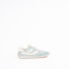 Load image into Gallery viewer, OASIS RUNNER | BLUE GREEN/MOONLIGHT
