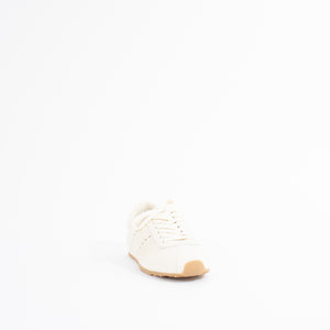 TROPHY | IVORY