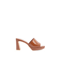 Load image into Gallery viewer, DRESS CODE | CARAMEL PATENT

