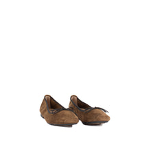 Load image into Gallery viewer, BLUNT AND BOW BALLET | COFFEE
