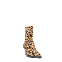 Load image into Gallery viewer, RUTGER | LEOPARD HAIR
