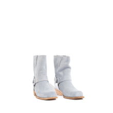 Load image into Gallery viewer, WAYLON | BLUE COMBO SUEDE
