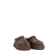 Load image into Gallery viewer, TAZZ CASPIAN | BURNT CEDAR LEOPARD
