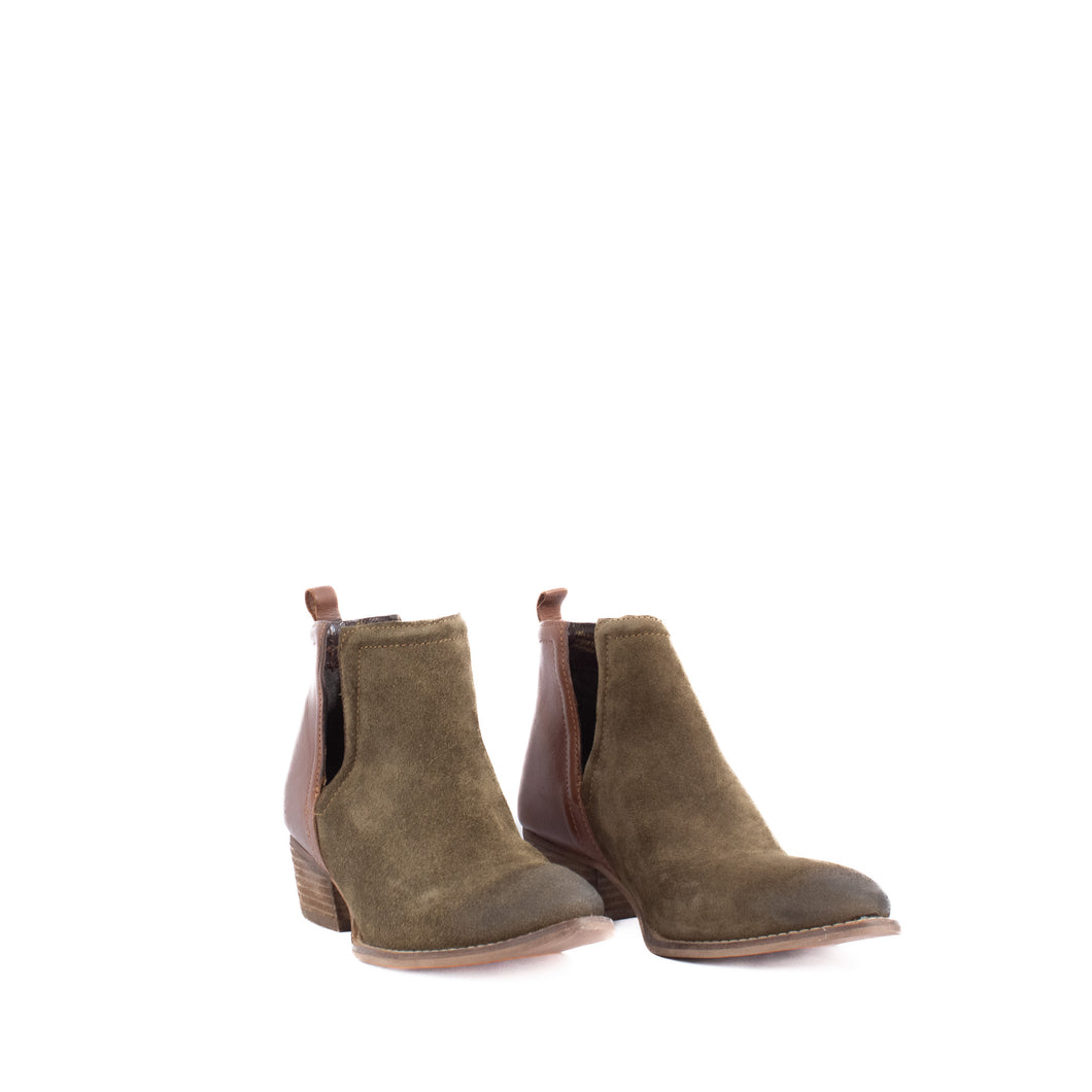 STOP BY 54620 | MILITARY/BUTTERSCOTCH