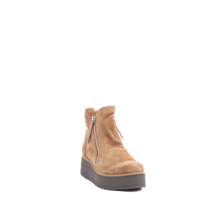 NENE | LIGHT CHOCOLATE SUEDE
