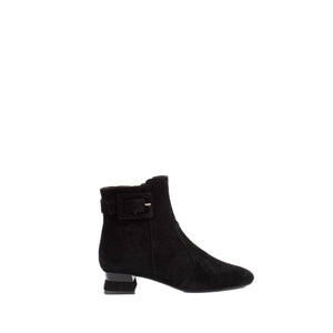 PIEROT | BLACK
