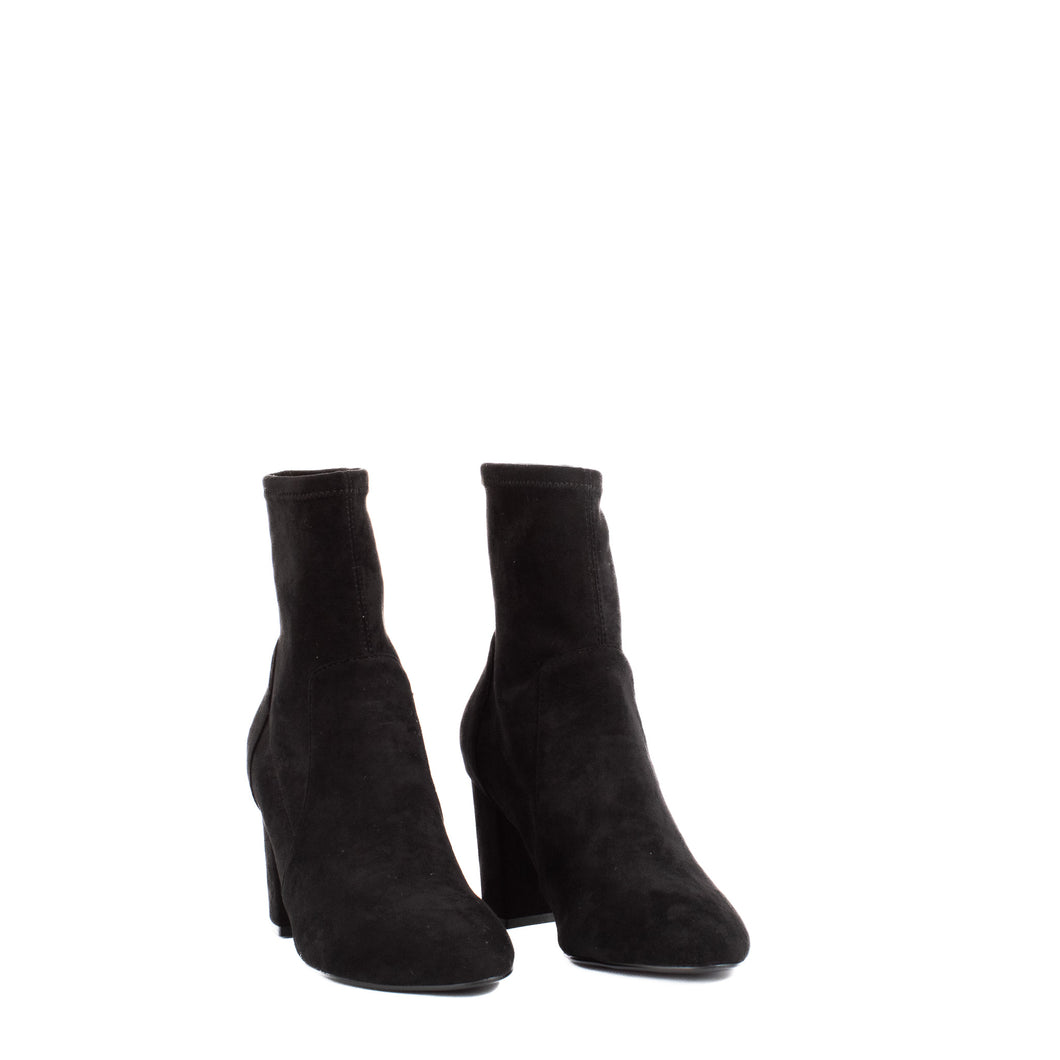 507T82VK | BLACK