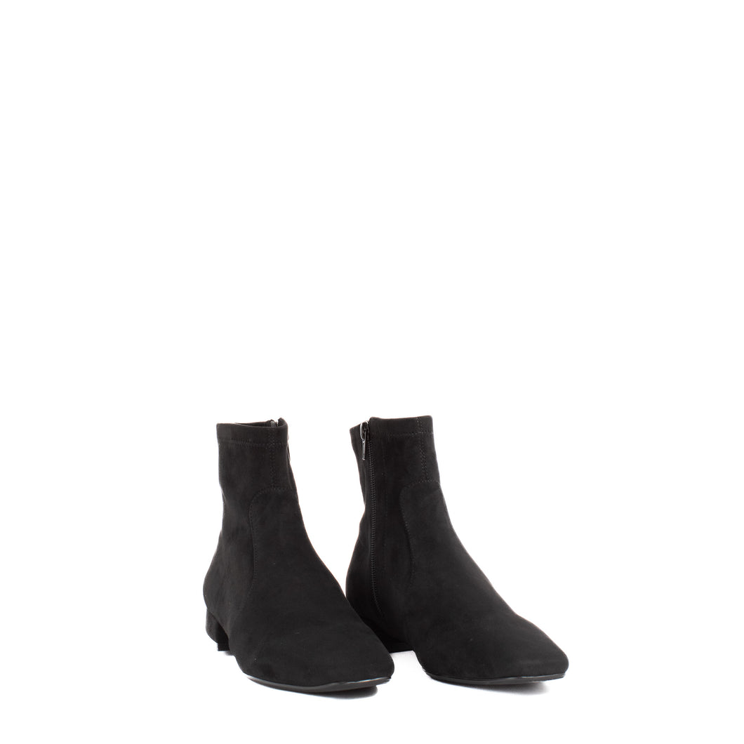 ELISIA | BLACK