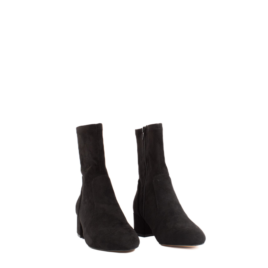 GOLDIE | BLACK SUEDE
