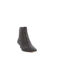 Load image into Gallery viewer, MARCELLA | BLACK WEAVE
