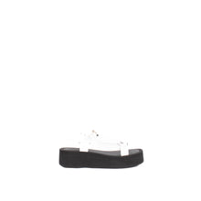 Load image into Gallery viewer, MELLOW PLATFORM SANDAL | OPTIC WHITE/SILVER
