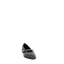 Load image into Gallery viewer, BELLA STUDS | BLACK
