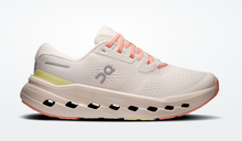 Load image into Gallery viewer, CLOUDRUNNER 3 WOMEN | IVORY/DEW

