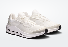 Load image into Gallery viewer, CLOUDNOVA RIFT WOMEN | WHITE/ICE
